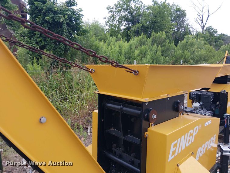 image for item EH4104 Valley Pioneer QSP135 jaw crusher
