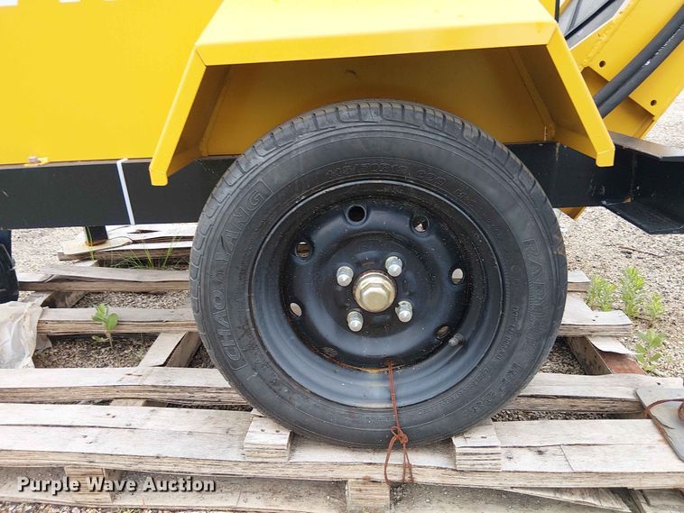 image for item EH4104 Valley Pioneer QSP135 jaw crusher