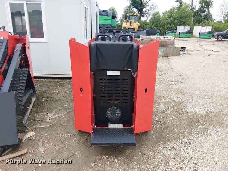 image for item EH4144 2024 Erie Industries SCL850 compact utility loader