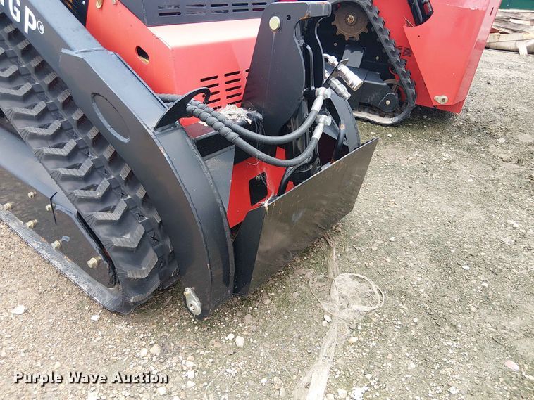 image for item EH4144 2024 Erie Industries SCL850 compact utility loader