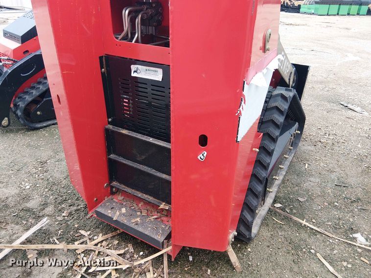 image for item EH4145 2024 Erie Industries SCL850 compact utility loader