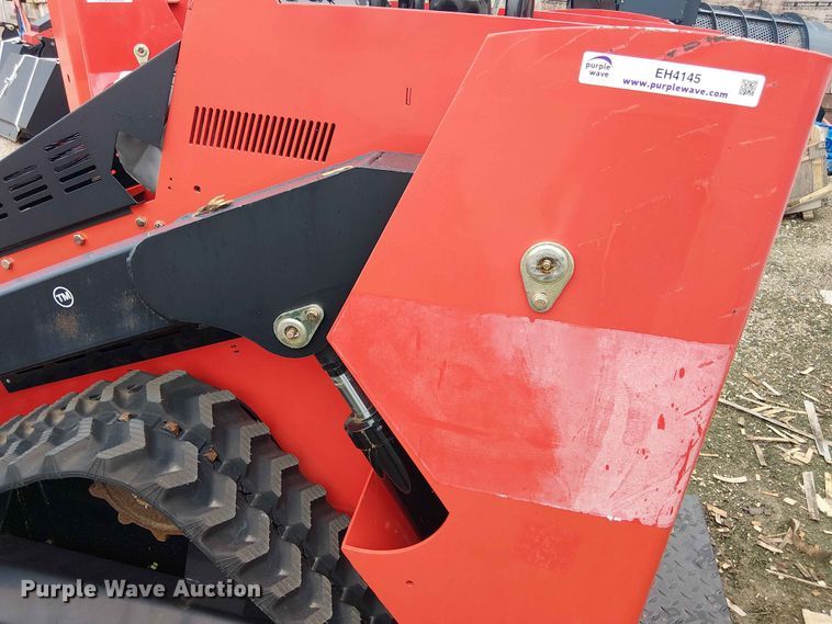 image for item EH4145 2024 Erie Industries SCL850 compact utility loader