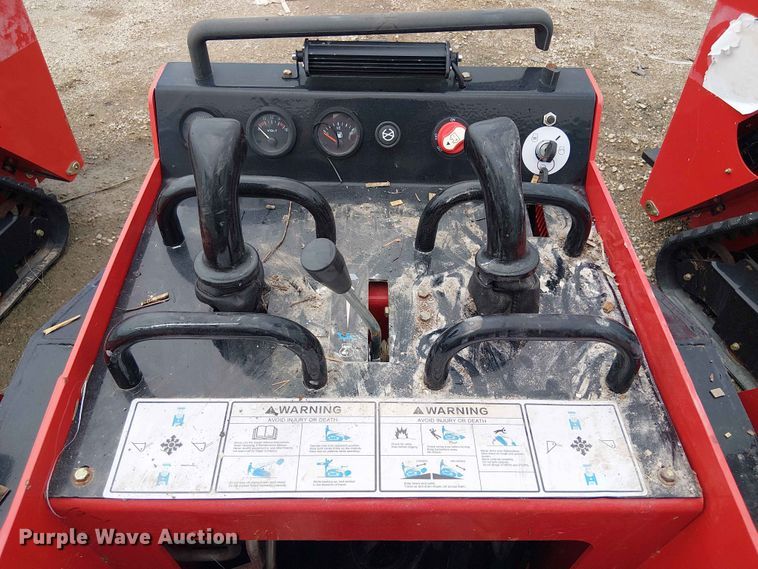 image for item EH4145 2024 Erie Industries SCL850 compact utility loader