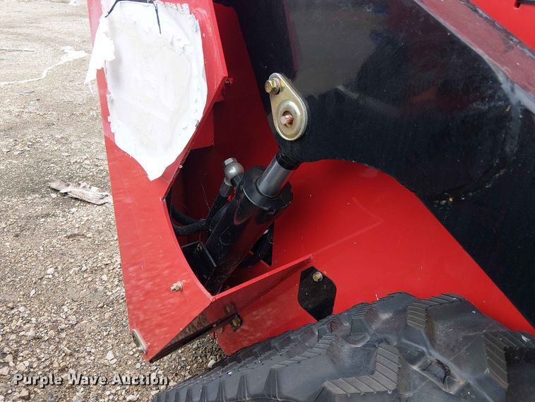 image for item EH4146 2024 Erie Industries SCL850 compact utility loader