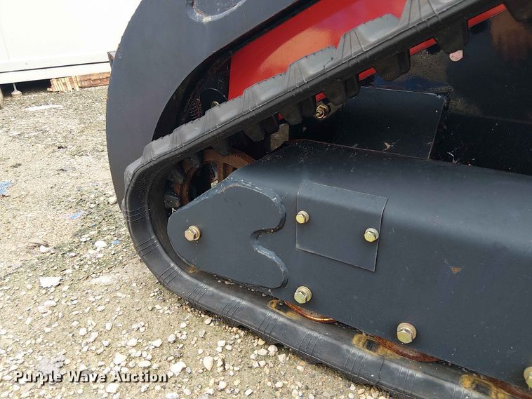 image for item EH4146 2024 Erie Industries SCL850 compact utility loader