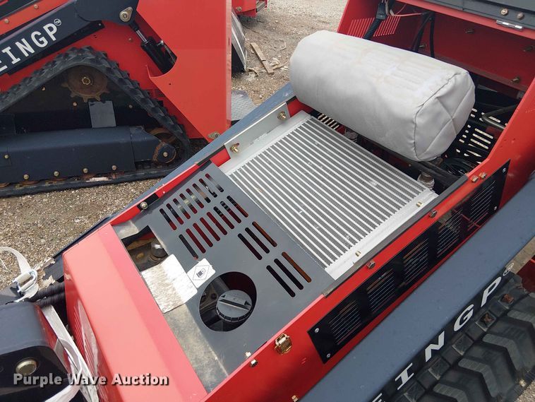 image for item EH4147 2024 Erie Industries SCL850 compact utility loader