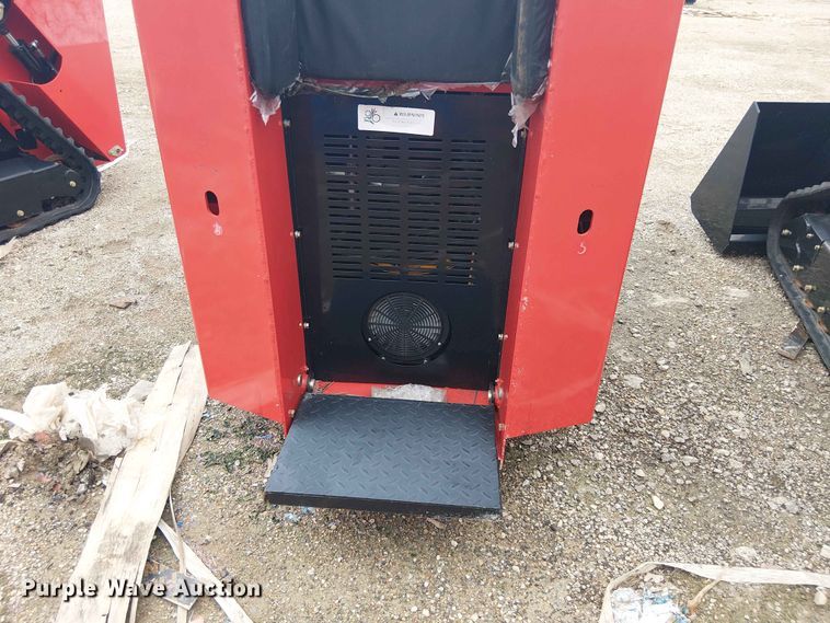 image for item EH4148 2024 Erie Industries SCL850 compact utility loader