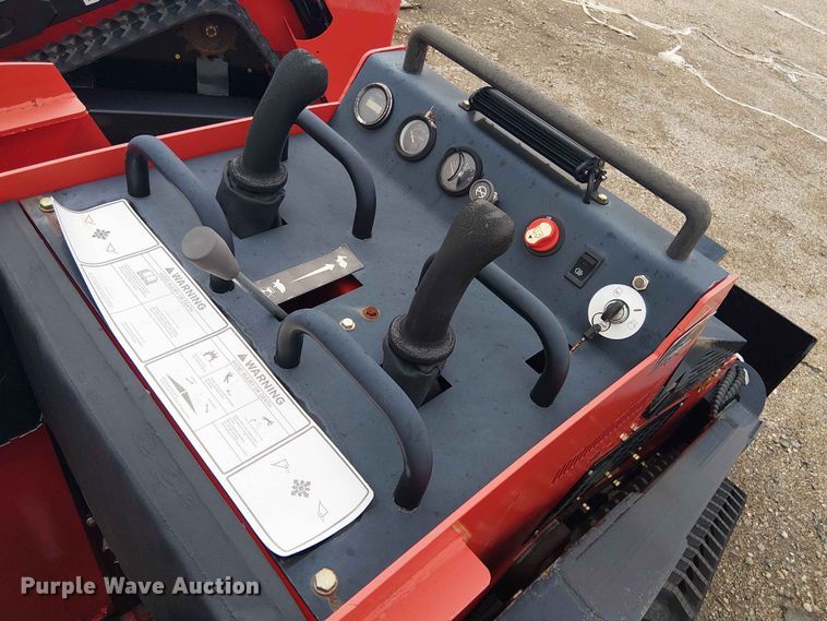image for item EH4148 2024 Erie Industries SCL850 compact utility loader