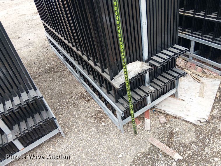 image for item EH4158 (22) Valley Pioneer F10 fence panels