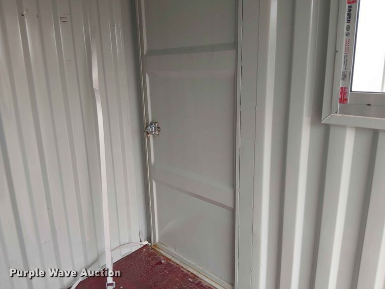 image for item EH4165 Shipping container