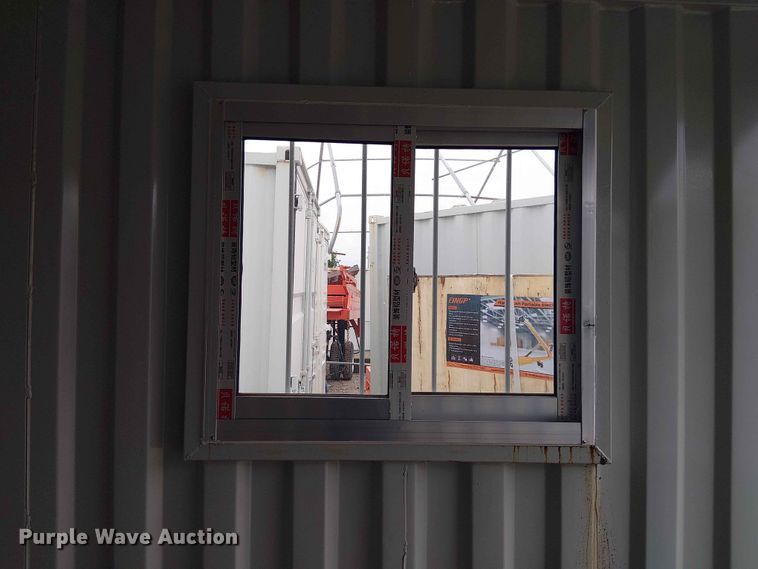 image for item EH4173 Shipping container
