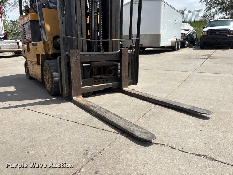 image for item EI5843 Caterpillar T50E forklift