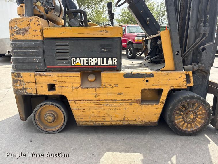 image for item EI5843 Caterpillar T50E forklift