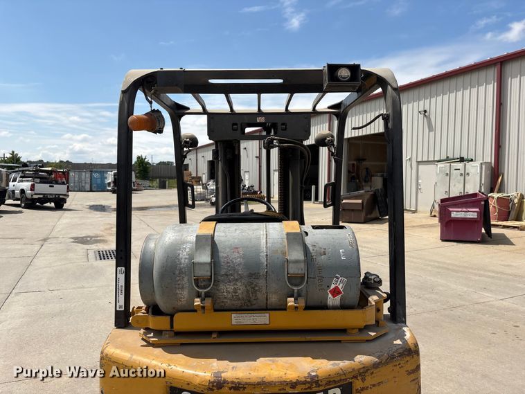 image for item EI5843 Caterpillar T50E forklift