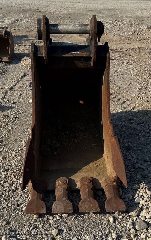 image for item EM2367 2021 Geith excavator bucket