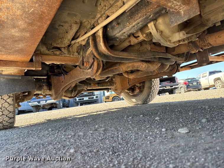 image for item EM2464 2008 Ford F450 XL Super Duty Crew Cab flatbed truck