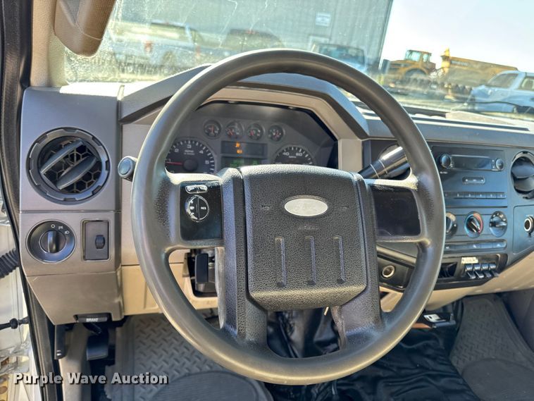 image for item EM2464 2008 Ford F450 XL Super Duty Crew Cab flatbed truck