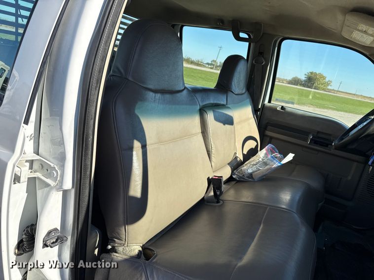 image for item EM2464 2008 Ford F450 XL Super Duty Crew Cab flatbed truck