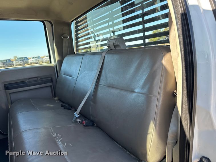 image for item EM2464 2008 Ford F450 XL Super Duty Crew Cab flatbed truck