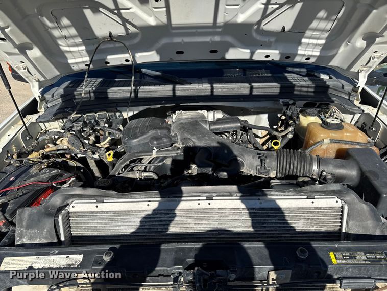 image for item EM2464 2008 Ford F450 XL Super Duty Crew Cab flatbed truck