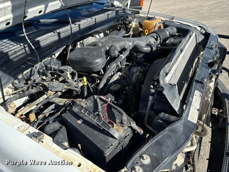 image for item EM2464 2008 Ford F450 XL Super Duty Crew Cab flatbed truck