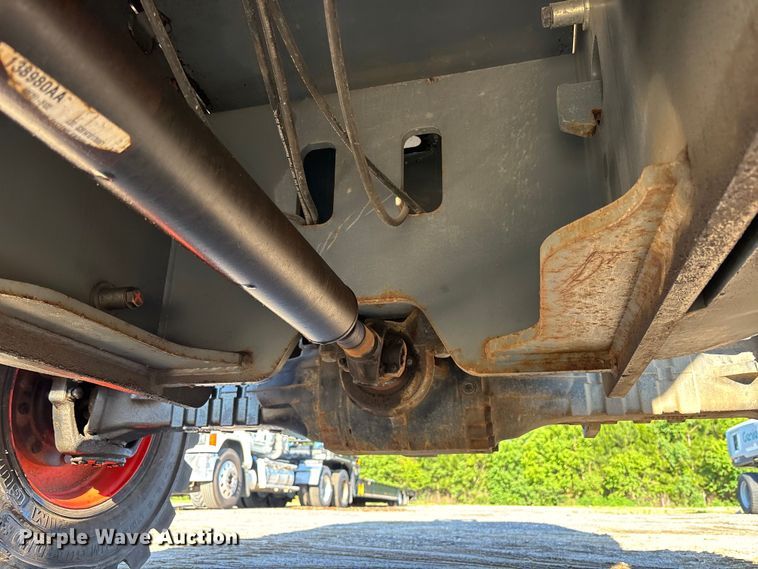 image for item EM8615 SkyJack SJ61T boom lift