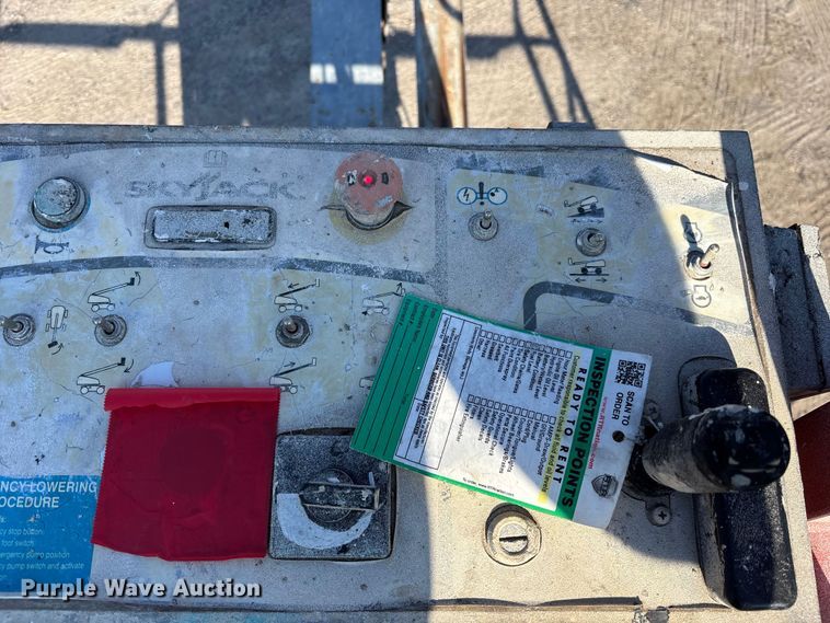 image for item EM8615 SkyJack SJ61T boom lift