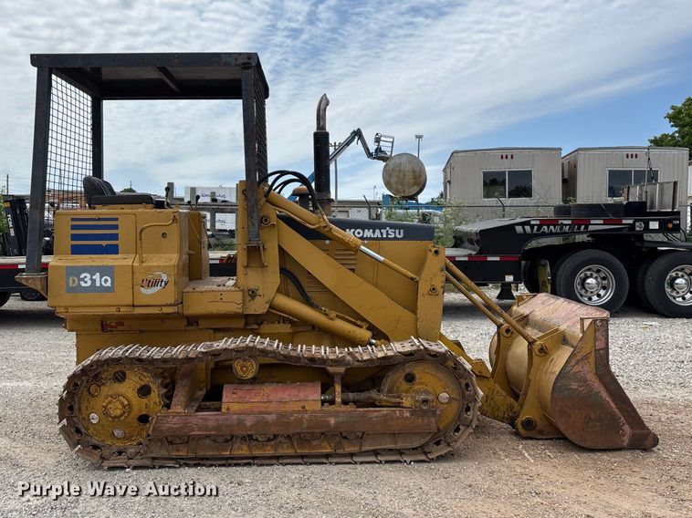 image for item EO4282 1980 Komatsu D31Q-16 dozer