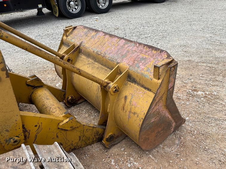 image for item EO4282 1980 Komatsu D31Q-16 dozer