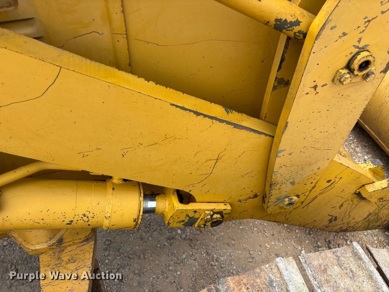 image for item EO4282 1980 Komatsu D31Q-16 dozer