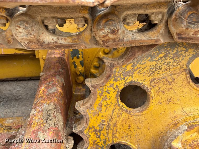 image for item EO4282 1980 Komatsu D31Q-16 dozer