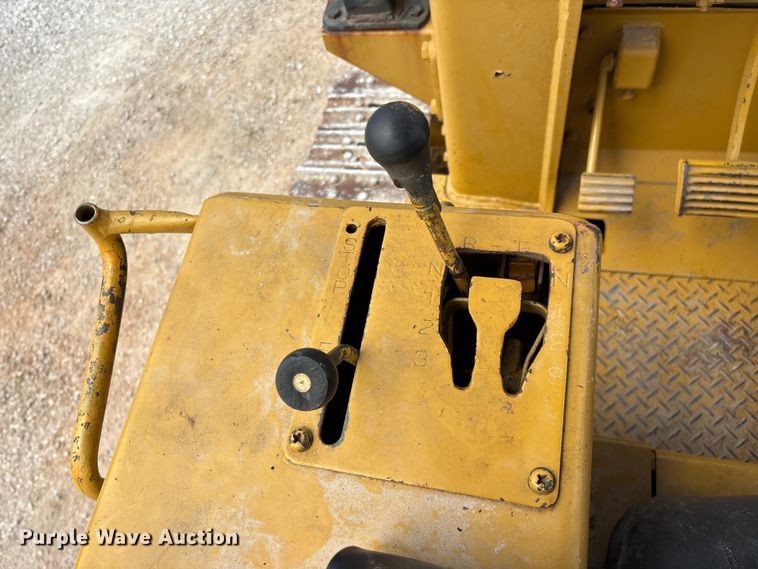 image for item EO4282 1980 Komatsu D31Q-16 dozer