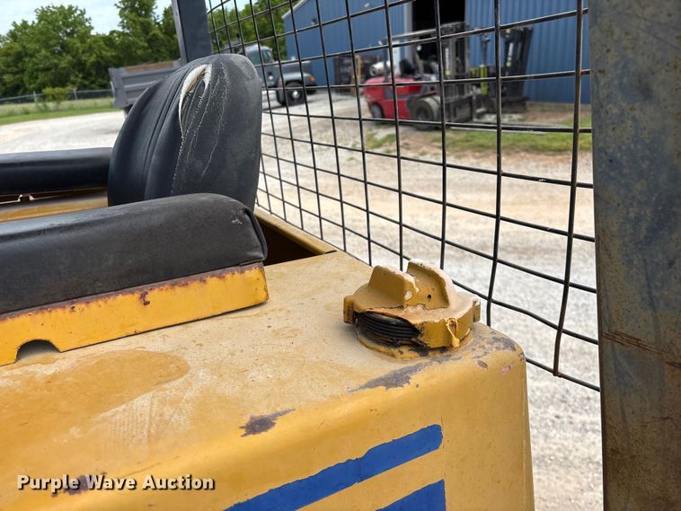 image for item EO4282 1980 Komatsu D31Q-16 dozer