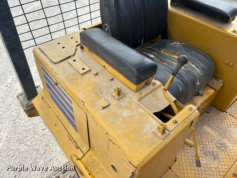 image for item EO4282 1980 Komatsu D31Q-16 dozer