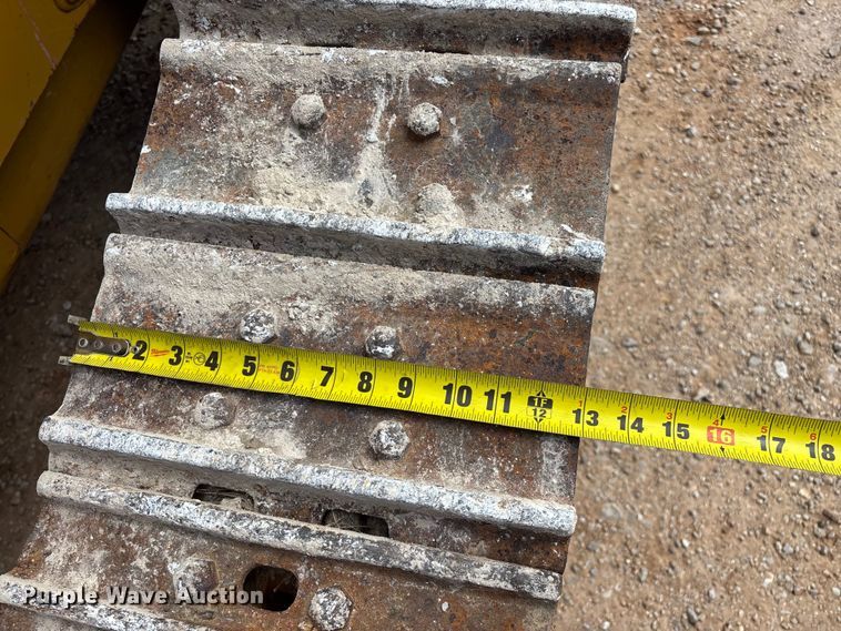 image for item EO4282 1980 Komatsu D31Q-16 dozer