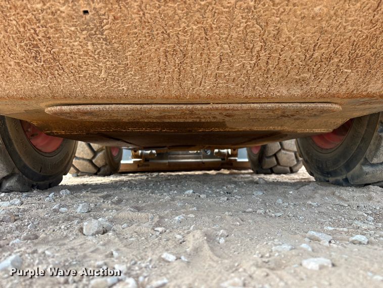 image for item EO4283 2023 Bobcat S64 skid steer loader