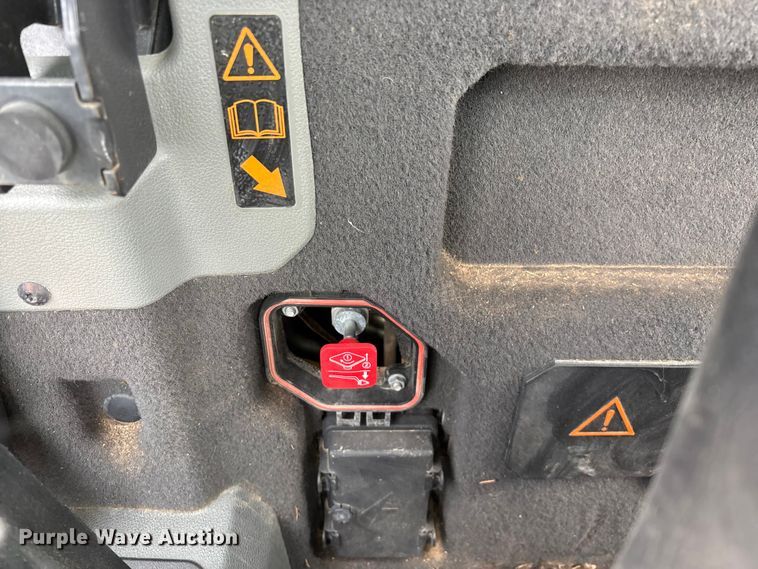 image for item EO4283 2023 Bobcat S64 skid steer loader