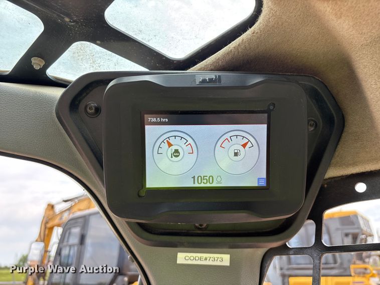 image for item EO4283 2023 Bobcat S64 skid steer loader