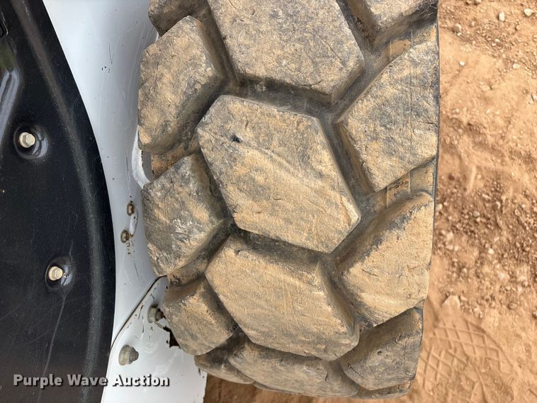 image for item EO4283 2023 Bobcat S64 skid steer loader