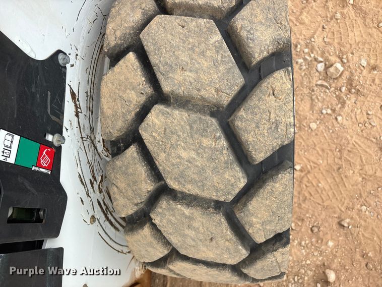 image for item EO4283 2023 Bobcat S64 skid steer loader