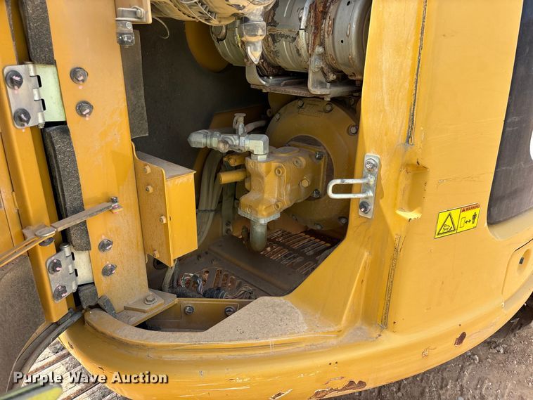 image for item EO4284 2015 Caterpillar 308E2CR mini excavator