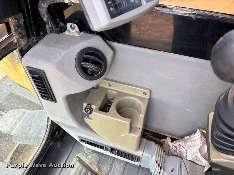 image for item EO4284 2015 Caterpillar 308E2CR mini excavator