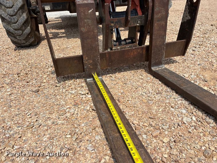 image for item EO4290 2006 JLG Skytrak 6042 telehandler