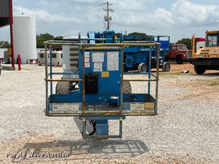 image for item EO4293 1998 Genie Z-45/22 boom lift
