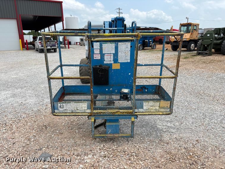 image for item EO4293 1998 Genie Z-45/22 boom lift