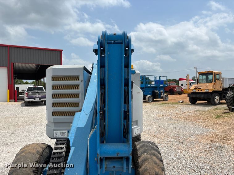 image for item EO4293 1998 Genie Z-45/22 boom lift