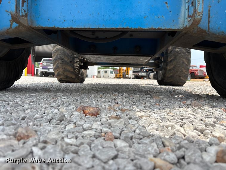 image for item EO4293 1998 Genie Z-45/22 boom lift