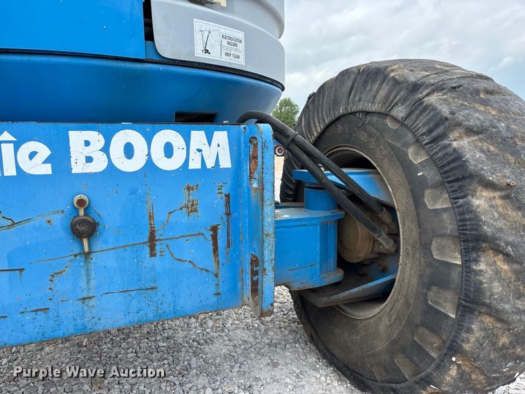 image for item EO4293 1998 Genie Z-45/22 boom lift