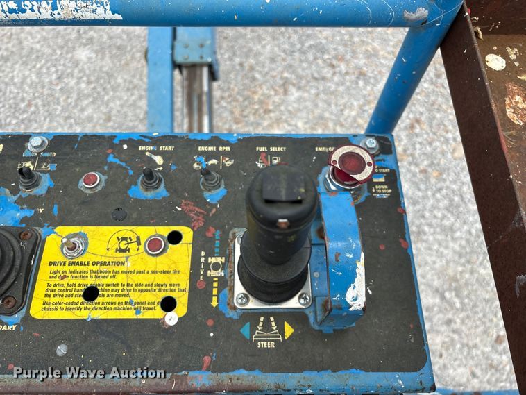 image for item EO4293 1998 Genie Z-45/22 boom lift