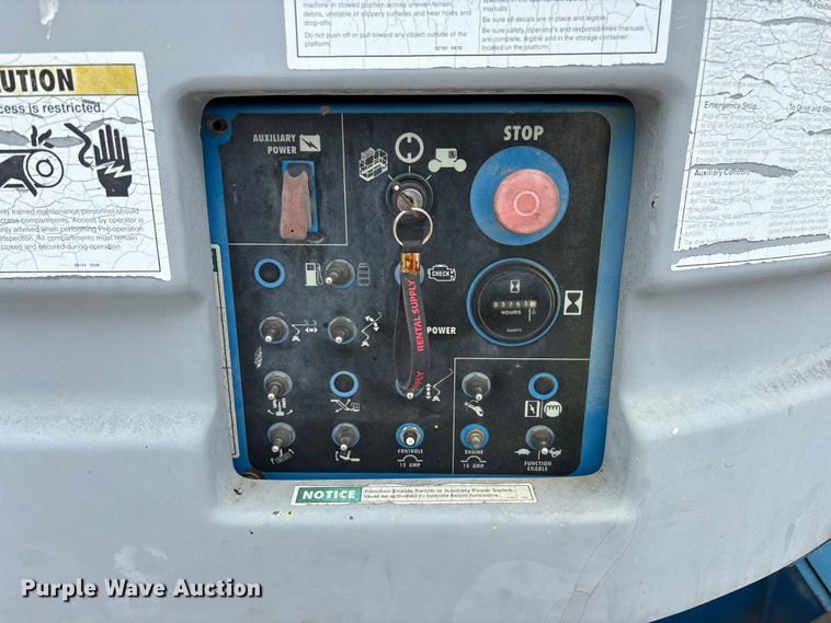 image for item EO4293 1998 Genie Z-45/22 boom lift
